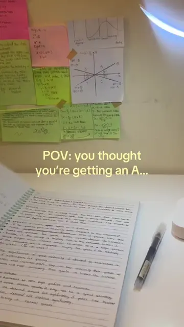 Getting an A with NoteBase isn’t a dream. 🧠📚 Turn your notes into AI summaries