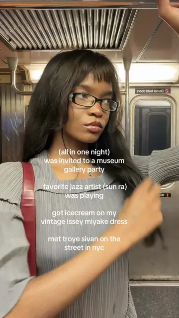 i think i finally achieved  being the chic black girl in  the sitcom #nyc 