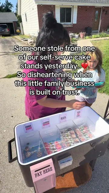 Someone stole from one of our cake stands yesterday, and I’m honestly just so di