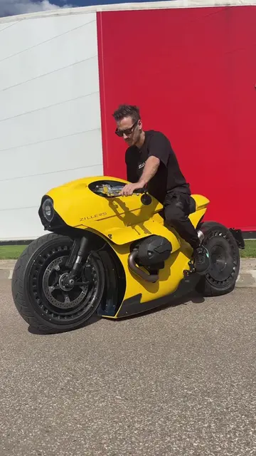 New $90K Cyberpunk BMW by Zillers 🦾😎#motorcycle #car #wow #luxury 