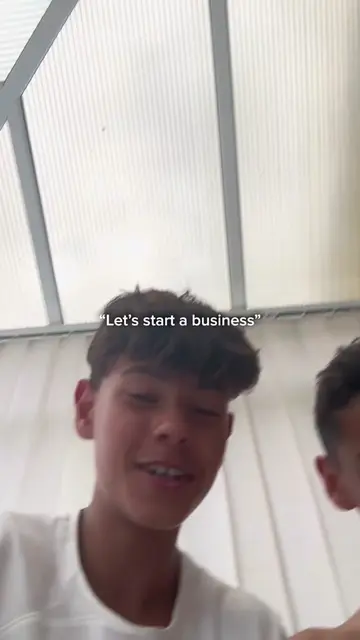 Guess business 12 