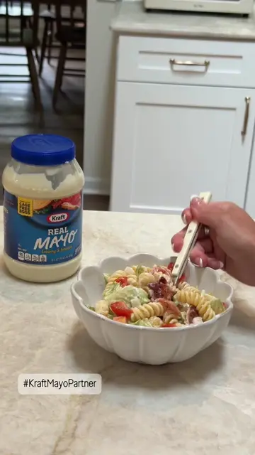 #KraftMayoPartner You have to try this BLT pasta salad! The @Kraft Sauces  Real 