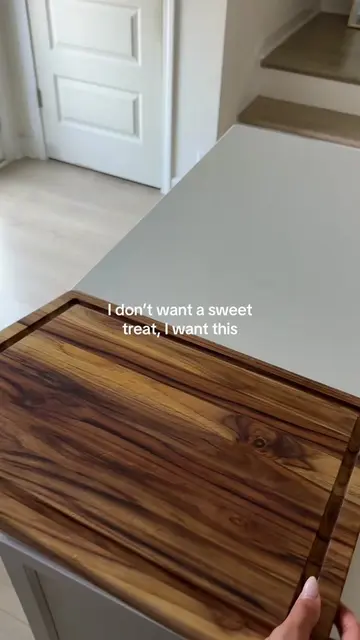 I definitely want this and ice cream, but still, this is the biggest hack to eat