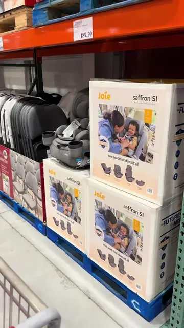 A car seat that grows with your little one is always a win! 👏 And I love that i