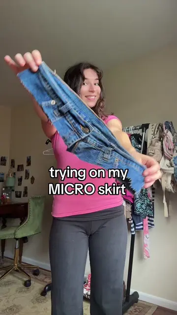 trying on a micro skirt🥺 #miniskirt #y2k #fashion