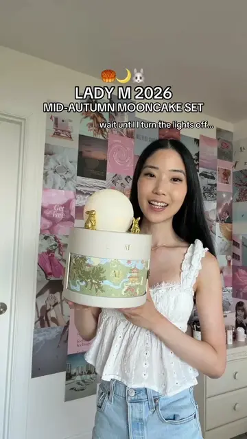 Unboxing the 2026 Lady M Mid-Autumn Mooncake Set!!🥮😍 so so beautiful 🥹 #moonc