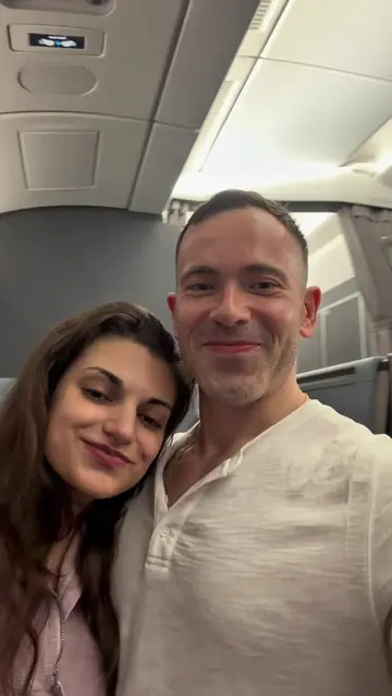 Come with us on Day 1 of our honeymoon in Japan. 🇯🇵 We flew Japan Airlines Fir