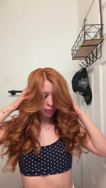 The perfect blow out using this hair tool 🌸🌸 #tiktokshop #hairstyler #hairtool