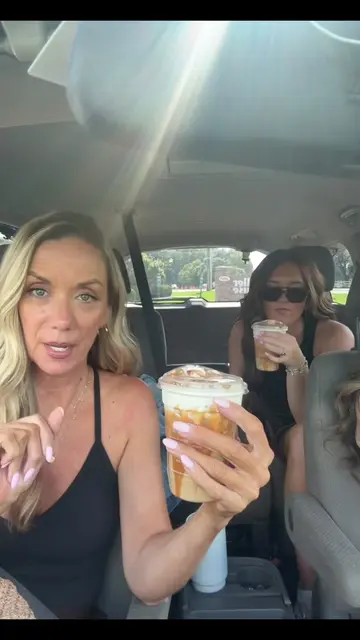 @Starbucks girls favorite drink order #fall #starbucks #starbucksdrinks #icedcof