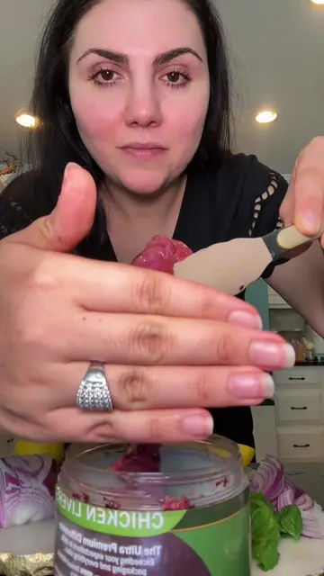 Best way to cook Chicken liver !!! So good for you! Sorey if you are triggered !