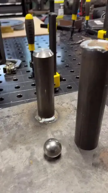 The BEST door hinge you can make! #machineshop #weld #fabricator #welderfeels