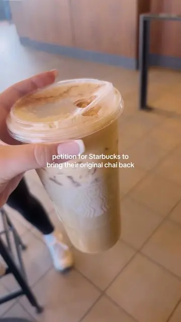 all in favor sign in the comments😋💖🫧@Starbucks #starbucks #chai #starbuckscha