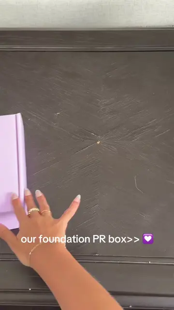 dare I say… one of our fav PR packages ? 🤭🤭 #tower28 #tower28beauty #foundatio