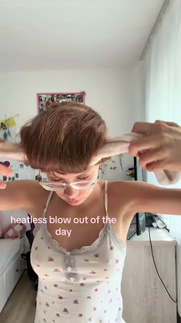 blew my mind #blowout #heatlesscurls #hairtok #viral #fyp 