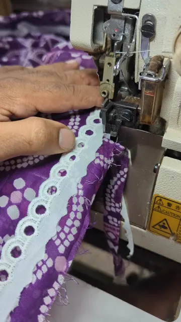 Transforming a simple dupatta with a touch of delicate lace! 🌸✨ Little details 