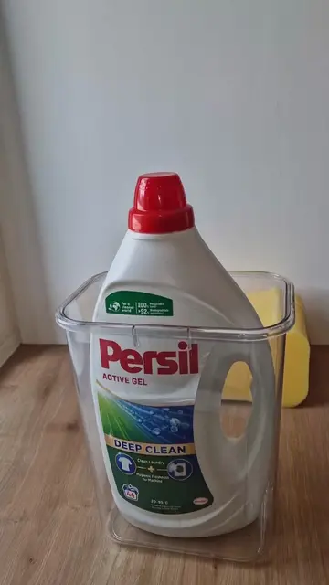 24h soak with Persil + Felce Azzurra on THREE sponges because apparently one spo