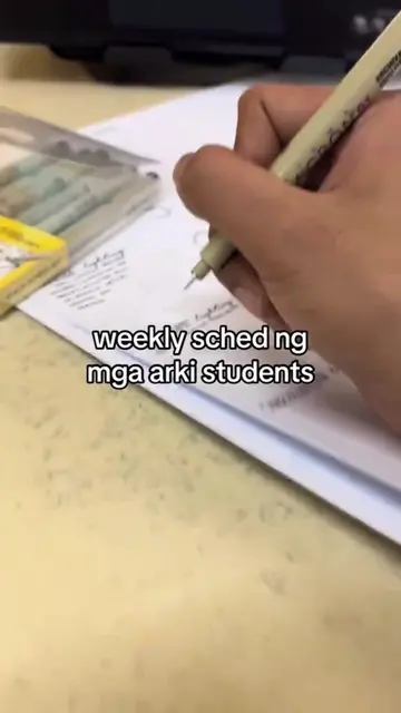 Kapag ang dami mong aaralin pero wala ka nang energy mag-organize ng notes 😭📚 