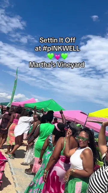 @Alpha Kappa Alpha✅💕 Beach 🏖️ Party. #setitoff #sorority #pinkwell #aka 