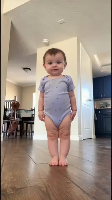 Baby dance 😎😎😎#capcut #capcutpioneer #pioneertemplate #ai #fry