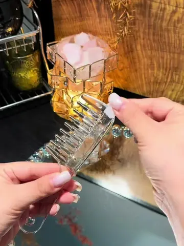 Serum-dispensing comb #fyp #amazon #Home #lifehacks #hair 