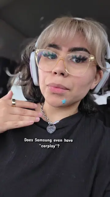 So if you switch to Samsung will you have carplay? #zfold8 #galaxyzfold8 #samsun