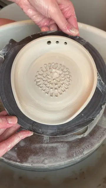 Quick, easy and sure to sell! #pottery #potterytiktok #potterystudio #potteryvid