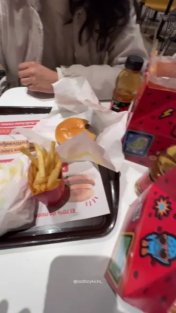 🍔🍟🥤 Los mini Crocs llegaron a la Cajita Feliz de McDonald’s y son una obsesió