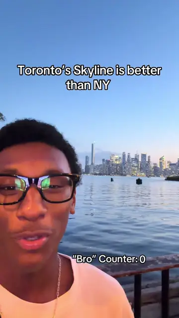 Toronto >>>>>  #thelotionguy #toronto #newyorkcity #skyline #downtown 