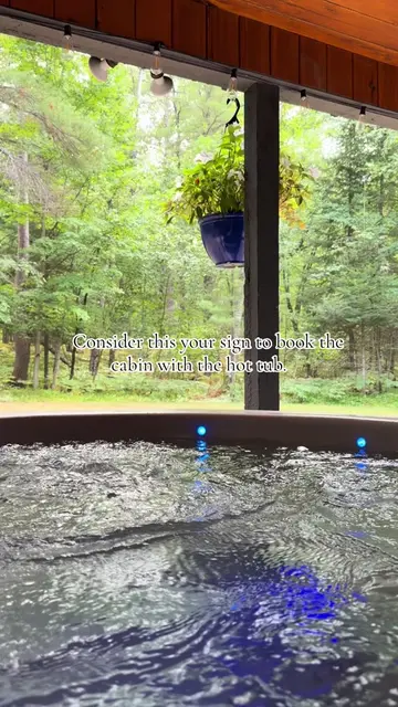Consider this your sign to book the cabin with the hot tub. 🌲♨️ Spend the day e