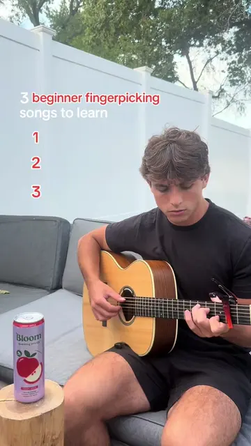 3 beginner fingerpicking songs to learn #guitar #beginner #fingerpicking #tutori