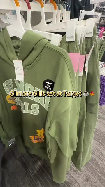 The cutest Gilmore girl set @target !! 🍁🧡☕️  #gilmoregirls #hoodieset #target 