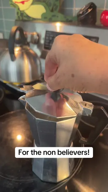 When Mom was right! #coffee #cafe #jackies🇵🇷coffee #mokapot #greca 