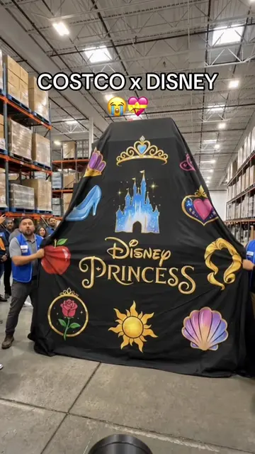 Comment “GLASS” if you NEED one!🤭💕 Link in bio🔗 #disney #disneyprincess #wine