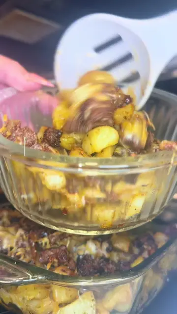 Another easy dinner idea for your week 😋👩‍🍳 #potatoes #EasyRecipe #mealideas 