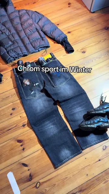 Puffer with inbuilt ski-mask #atzig #baggy #outfit #inspo #ogc 