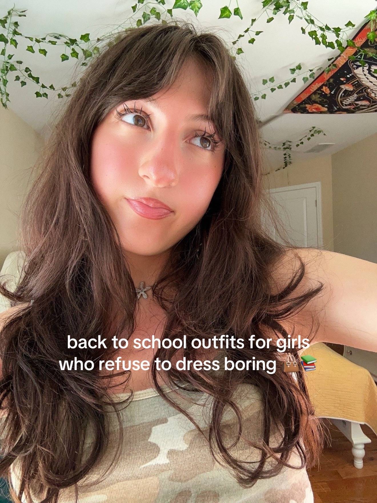 #backtoschooloutfits #collegeoutfitinspiration #outfitideas #fashiontiktok 