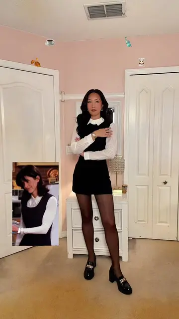 monica geller outfit inspo ☕️🍂🗽👩🏻‍🍳❤️✨ #monicageller #friendstvshow #fallfa