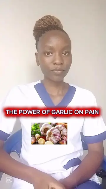 🧄 Garlic has been valued for centuries in traditional wellness practices. Its n