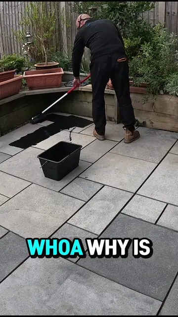 🖤 This isn’t just paint! 👀 This is a black limestone restorer, specifically de