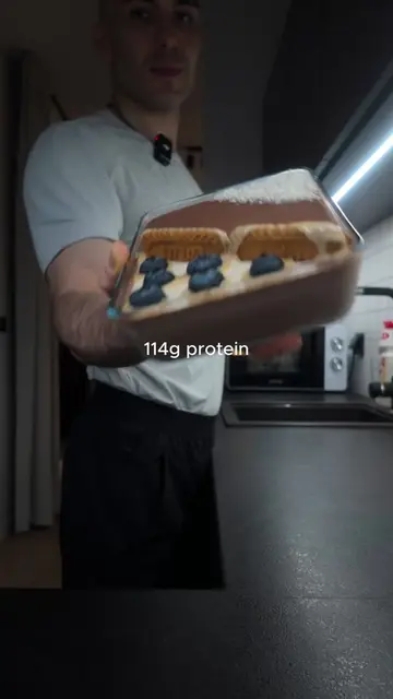 Dieting Made Easy (114g Protein Chocolate Biscoff Bowl) . . . . . . . Approximat