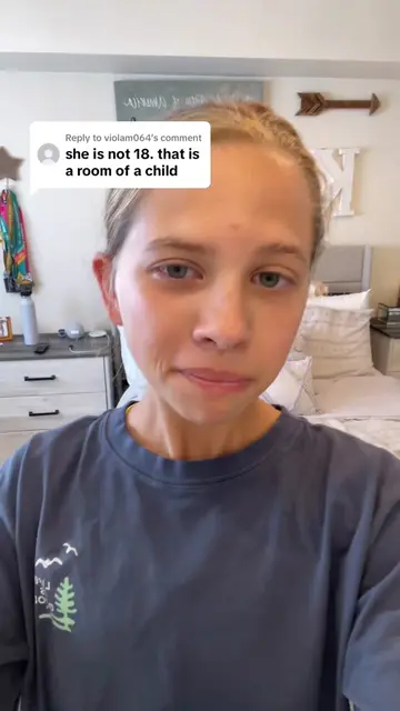 Replying to @violam064 room tour I guess  #glutenfreerunner #RoomTour #college #