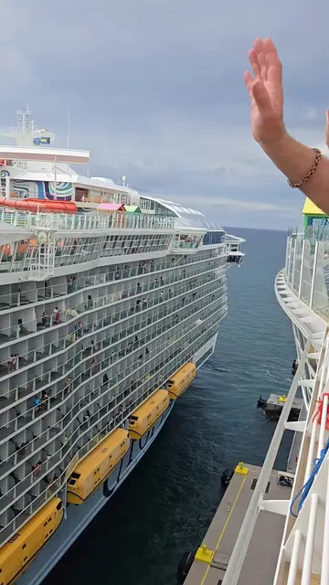 Utopia sailing away.. she's so massive and beautiful 😍 🤩.  Who has sailed on U