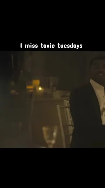 We got over this scene way to fast #tellmelies #hulu #toxic #fyp #swiftie 