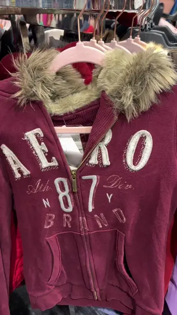 @Totally Rad Vintage Fest Vintage Market In Gainesville FL on the UF Campus! So 