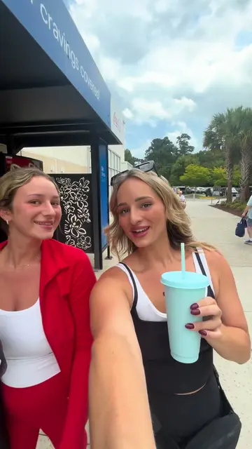 Grand opening day 🤩 the new lululemon at tanger outlets in myrtle beach is HUGE
