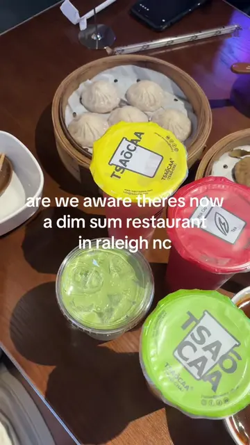 dumplings are a must try!! #fypシ゚viral__ #fyp #xyzbca #dumpling #dimsum 
