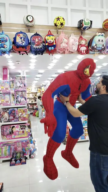 spider man big size 🤯😱🔥🚨 #TOYMAX #TrendingToys #viralvideo #spiderman 