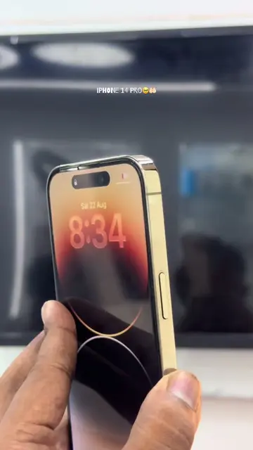 iPhone 14 Pro🥹🤲🏻 256gb with Box only 66,990/- call:01319206690