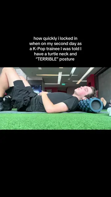 ya i dont play about my foam roller #trainee #kpop #seoul #foryou #smentertaimen