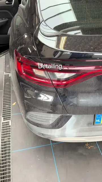 Welke transformatie vind jij het beste?👇🏼 #beforeandafter #cardetailing #fyp #